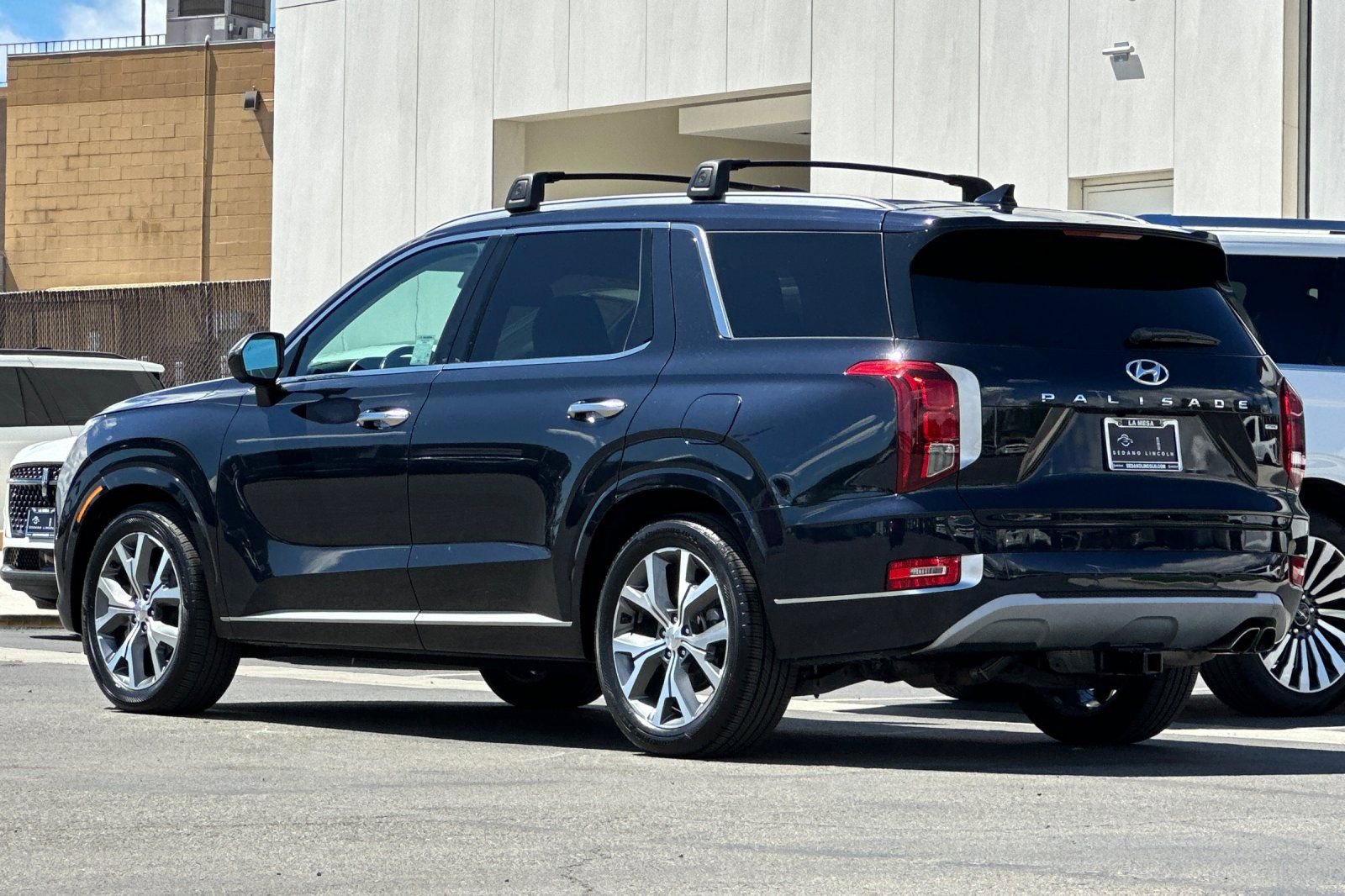 Used 2022 Hyundai Palisade Limited AWD/4WD image 5