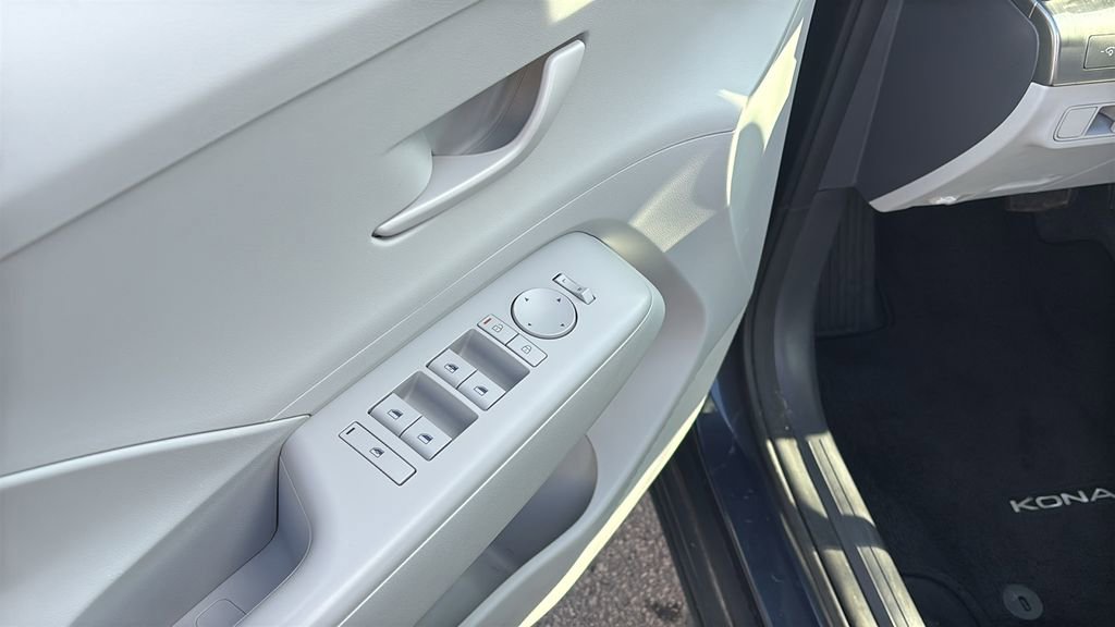 Used 2024 Hyundai Kona SEL image 14