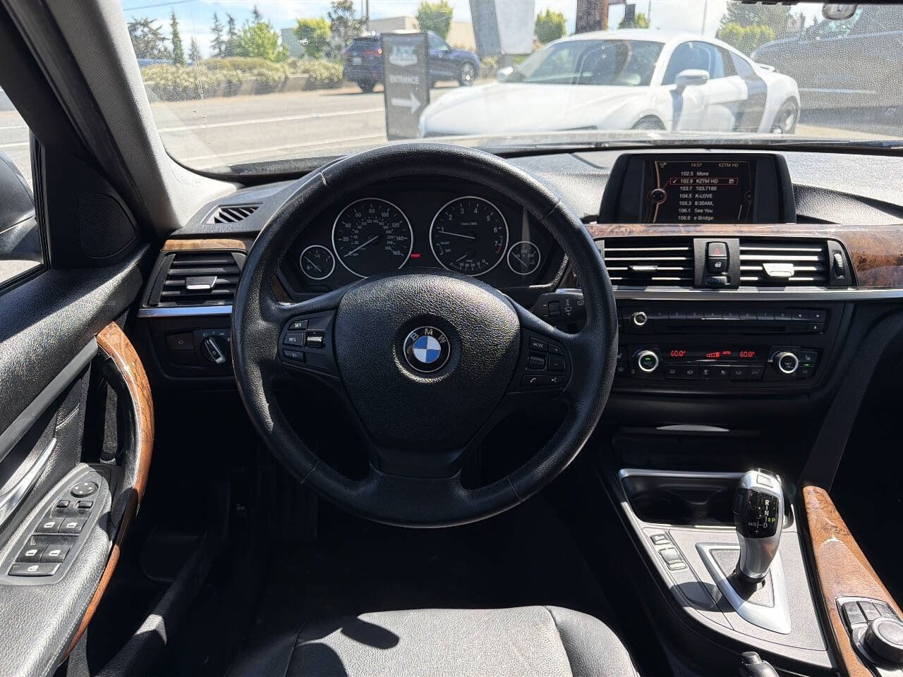 Used 2013 BMW 328i Sedan RWD image 19