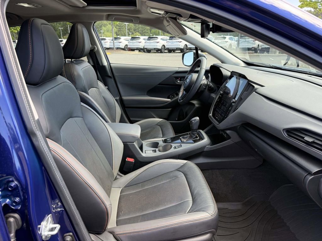 Used 2024 Subaru Crosstrek 2.5i Limited w/ Crosstrek Mirror Package AWD/4WD image 14