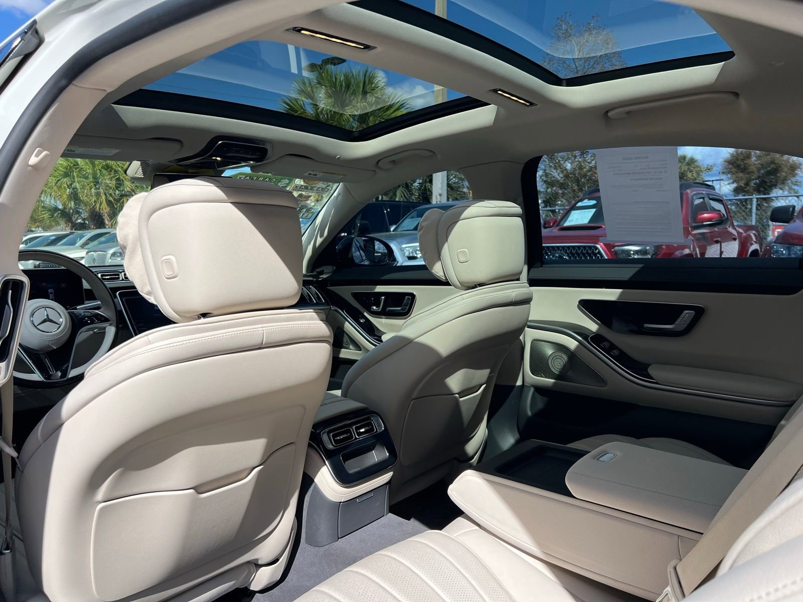 Used 2023 Mercedes-Benz S 500 4MATIC image 68