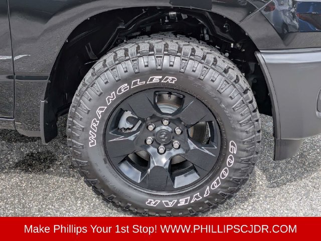 Certified 2025 RAM 1500 Warlock AWD/4WD image 11