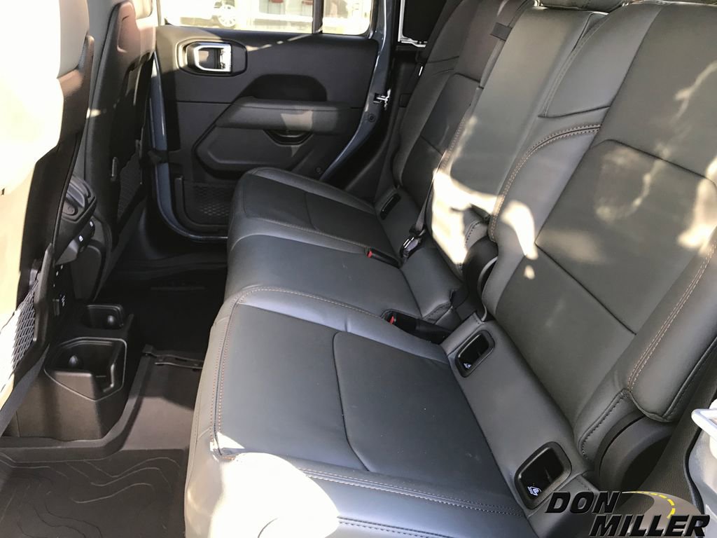 New 2026 Jeep Gladiator Mojave image 30