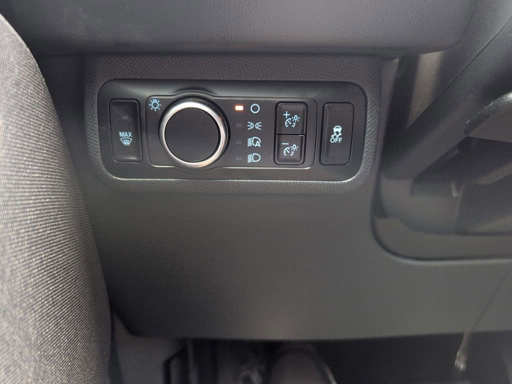 Certified 2024 Ford Mustang Mach-E Select image 24