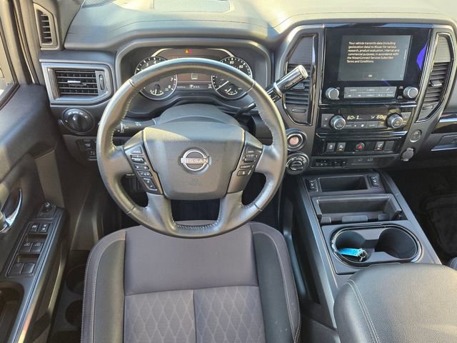 Used 2024 Nissan Titan SV w/ SV Convenience Package AWD/4WD image 15