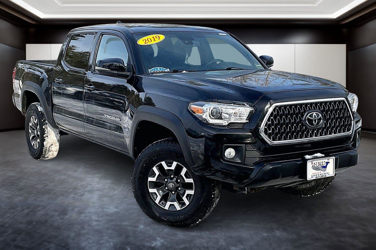 Used 2019 Toyota Tacoma TRD Off-Road image 11