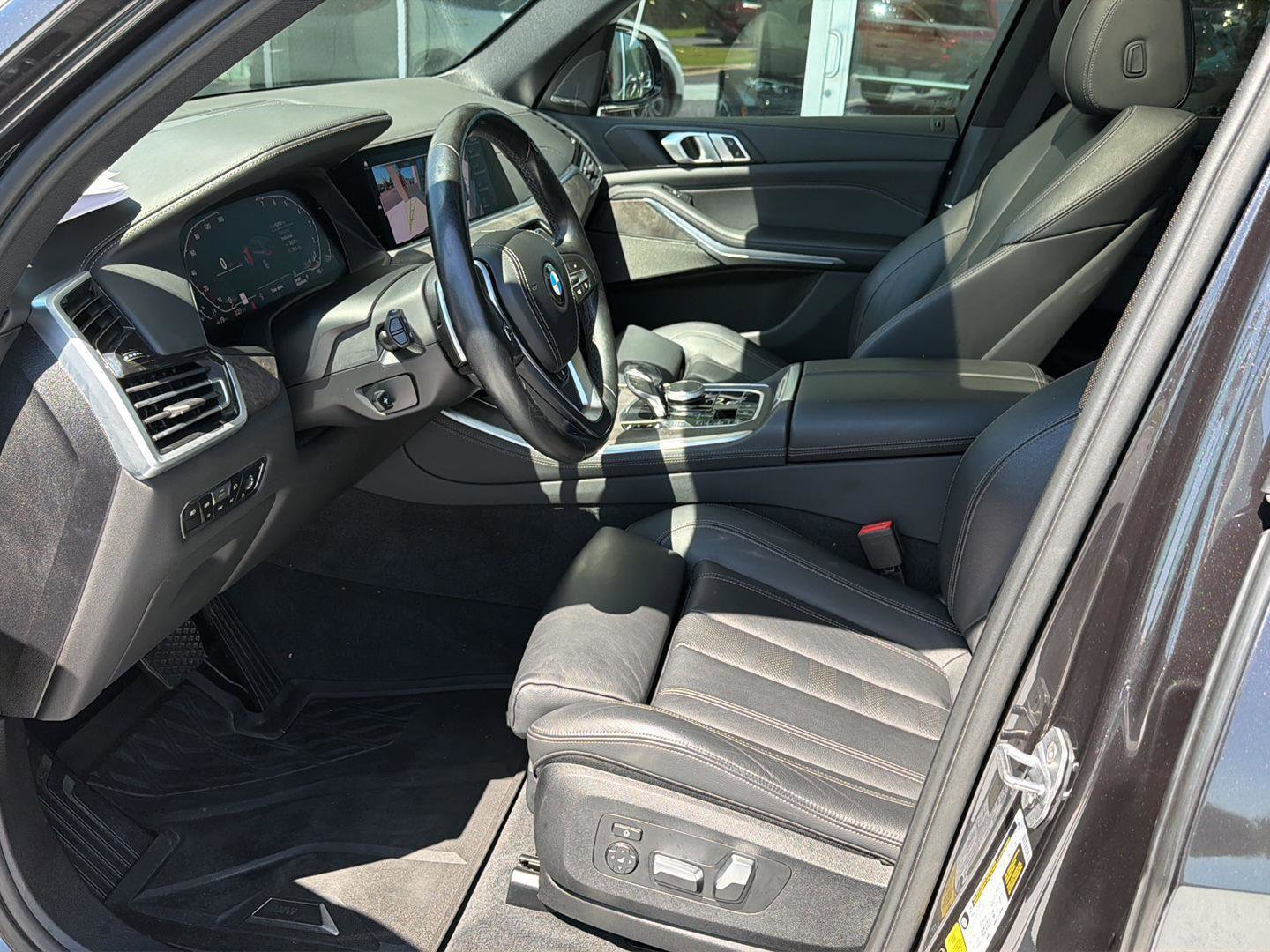 Used 2019 BMW X5 xDrive40i w/ Premium Package 2 AWD/4WD image 10
