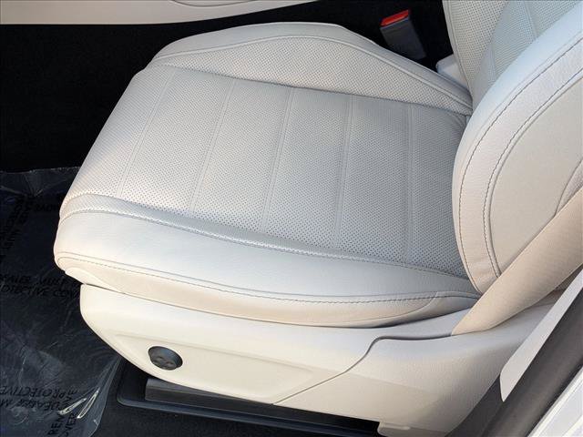 New 2026 Mercedes-Benz GLS 450 4MATIC image 4