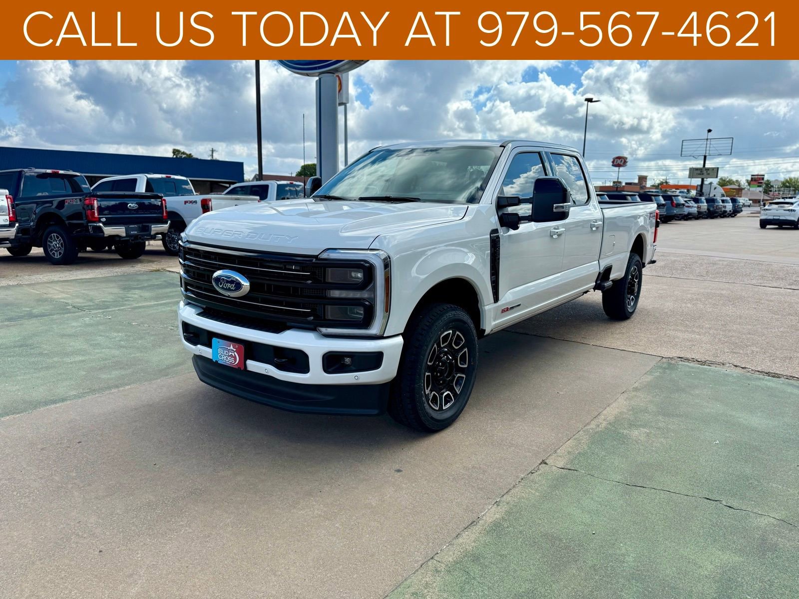 New 2026 Ford F350 Platinum image 40