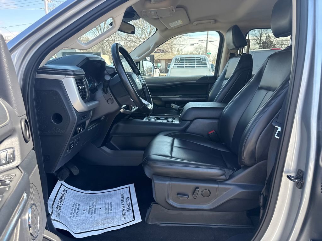 Used 2024 Ford Expedition Max XLT AWD/4WD image 28