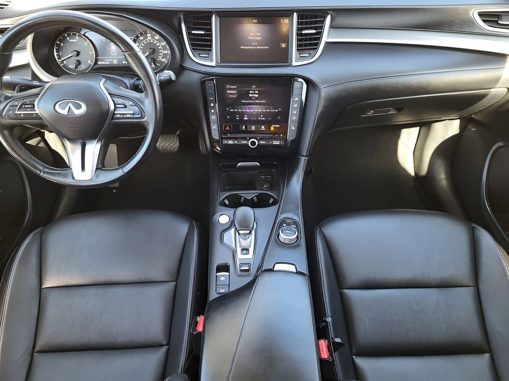 Used 2021 INFINITI QX50 Luxe w/ Accent Package AWD/4WD image 19
