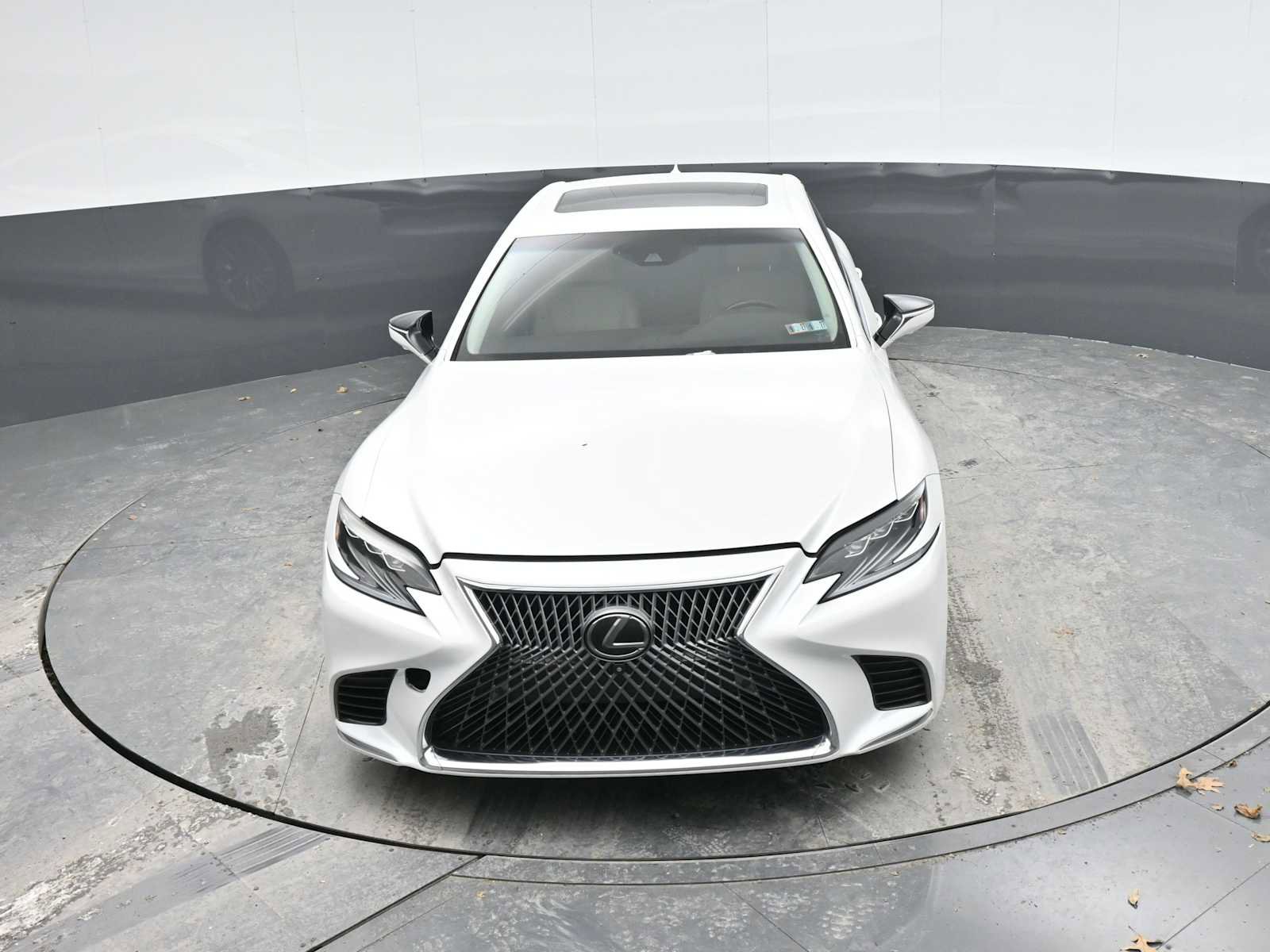 Used 2019 Lexus LS 500 w/ Interior Upgrade Package image 32