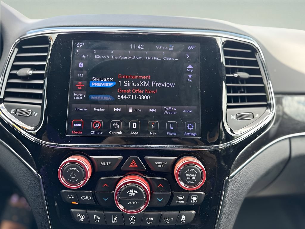 Used 2020 Jeep Grand Cherokee Trailhawk AWD/4WD image 19