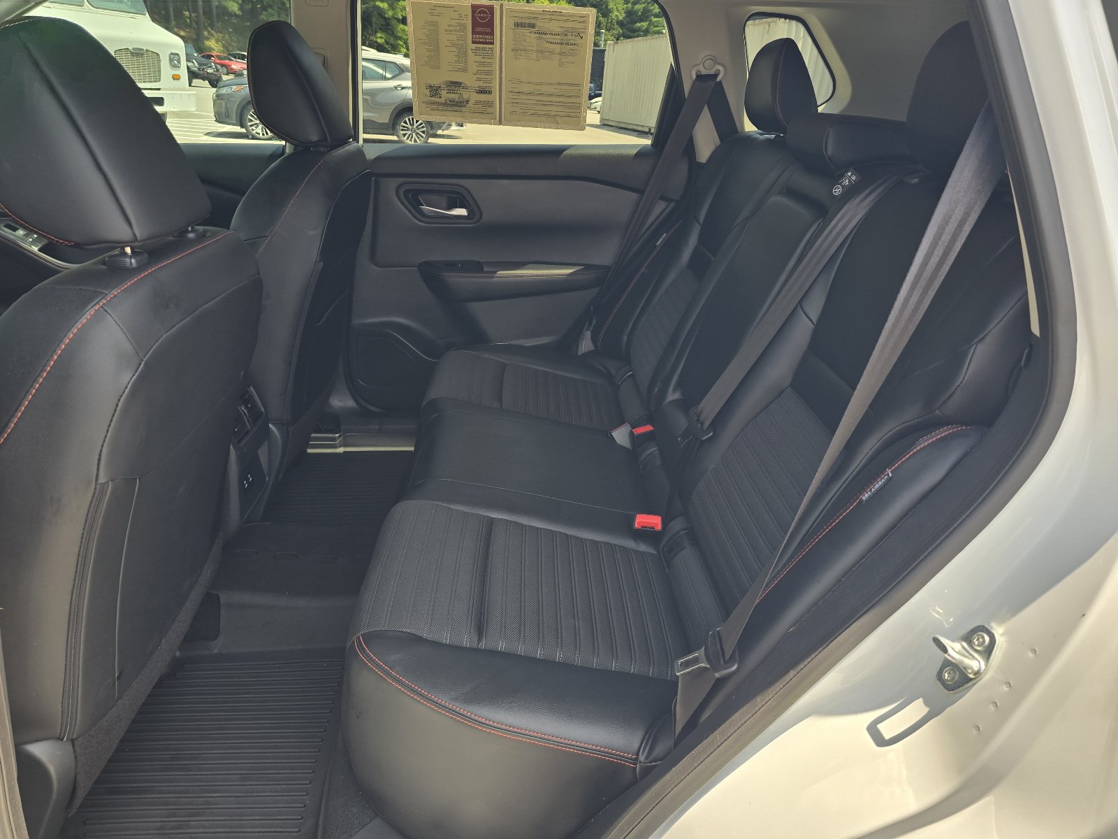 Certified 2026 Nissan Rogue SV AWD/4WD image 12