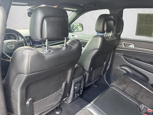Used 2020 Jeep Grand Cherokee Altitude RWD image 17