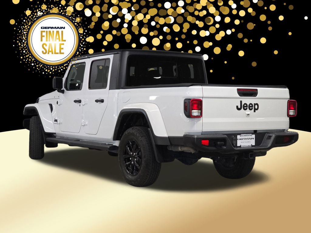 Used 2022 Jeep Gladiator Sport image 8