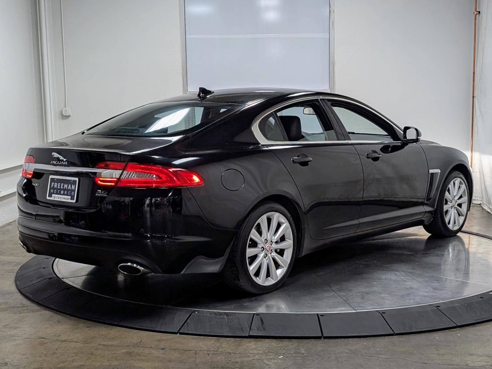 Used 2014 Jaguar XF 3.0 image 8