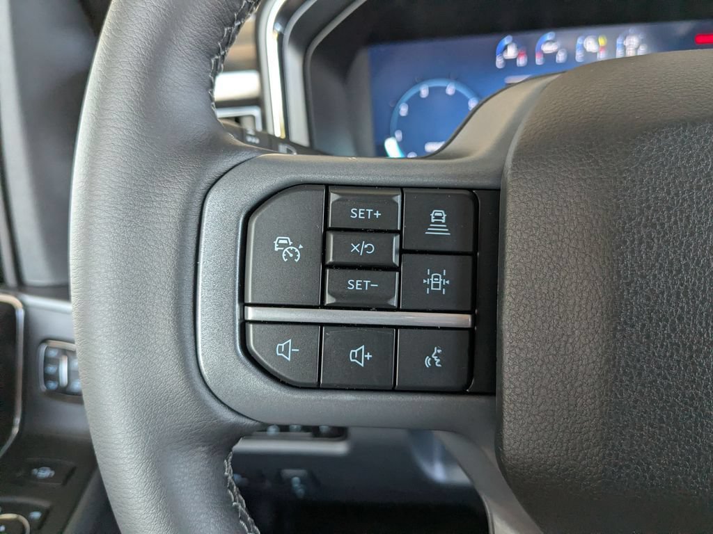 New 2027 Ford F250 Lariat w/ Lariat Premium Package AWD/4WD image 12