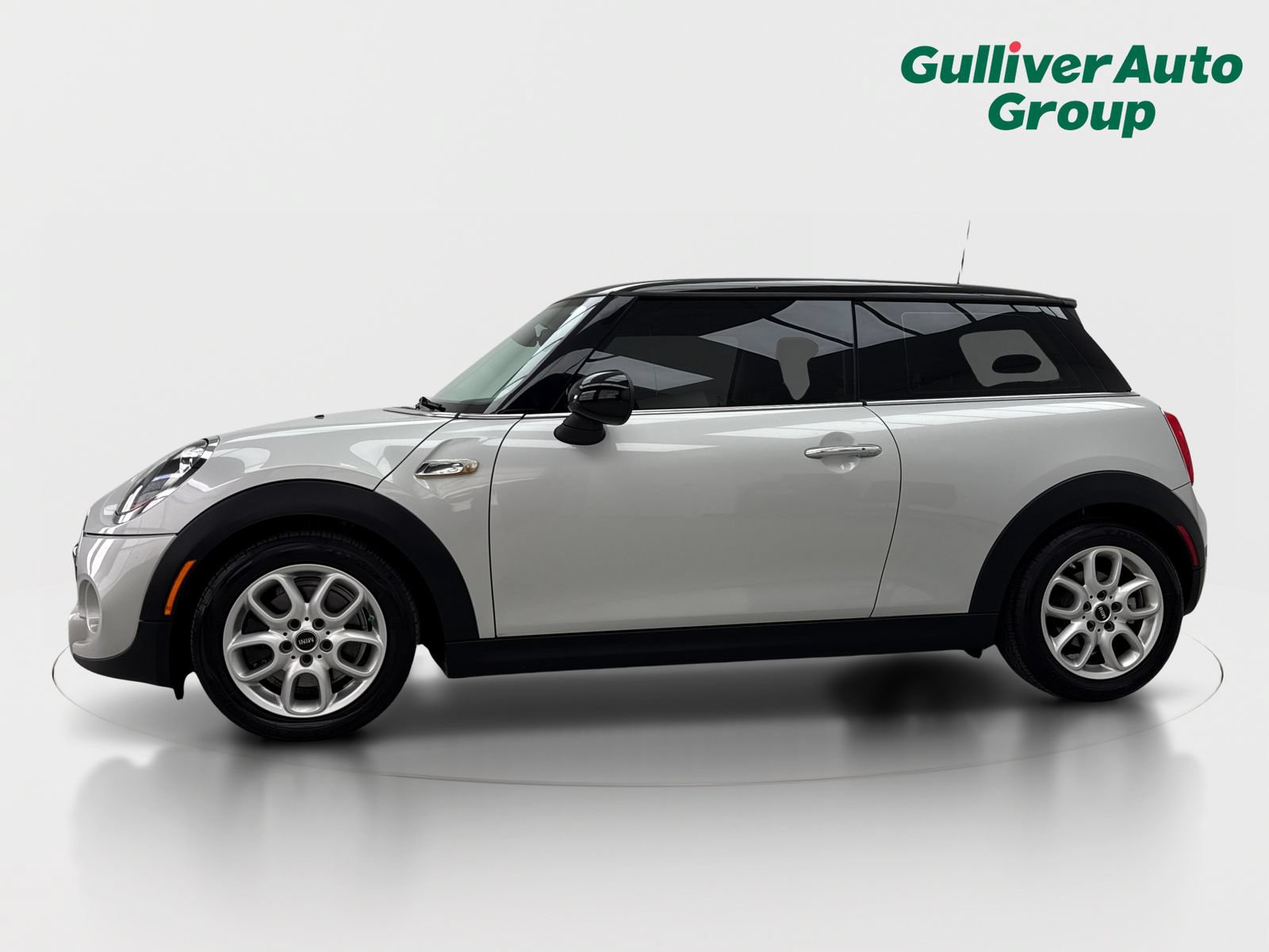 Used 2015 MINI Cooper S FWD image 2