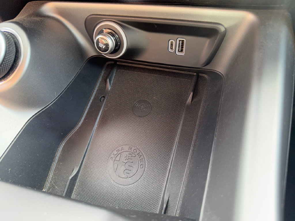 Used 2024 Alfa Romeo Tonale Ti AWD/4WD image 19