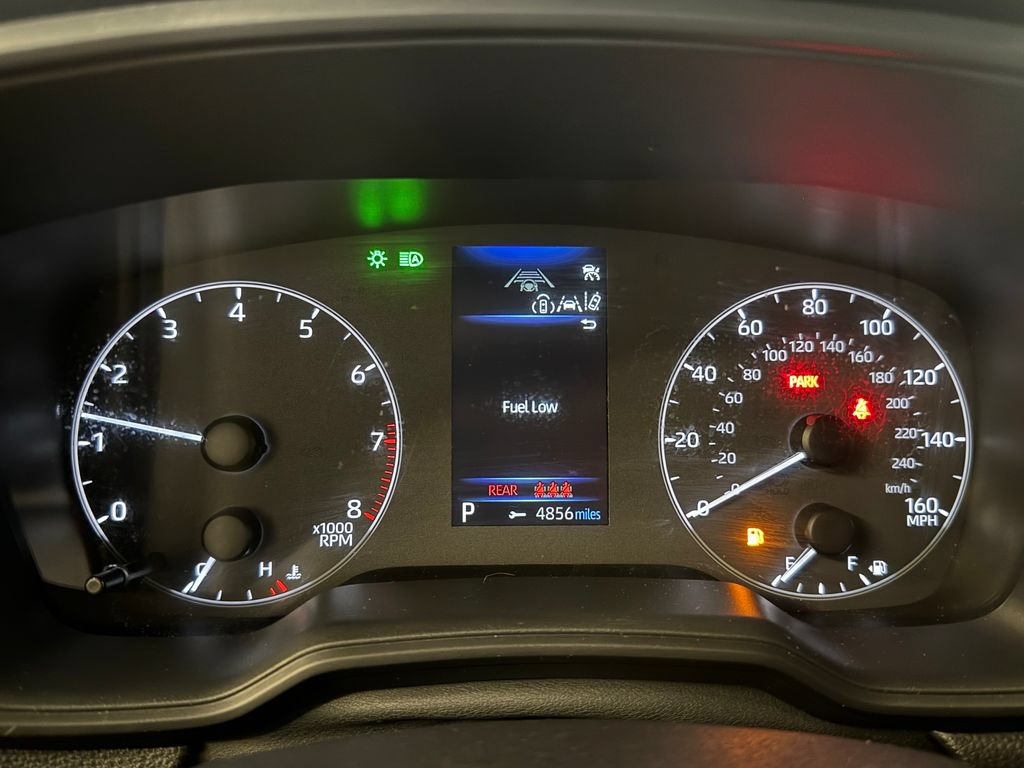 Used 2024 Toyota Corolla Cross LE FWD image 10