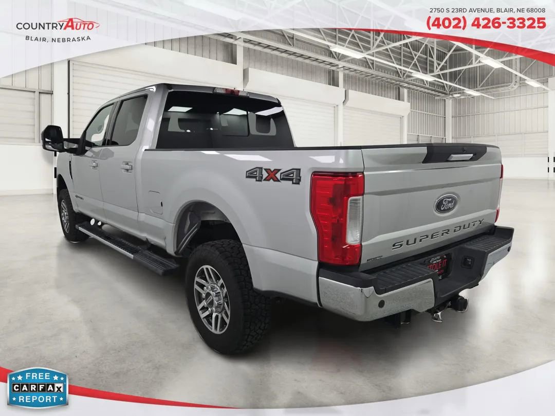 Used 2018 Ford F250 Lariat w/ Lariat Value Package image 3