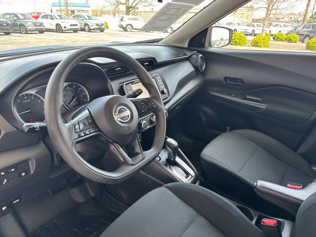 Used 2024 Nissan Kicks S FWD image 10
