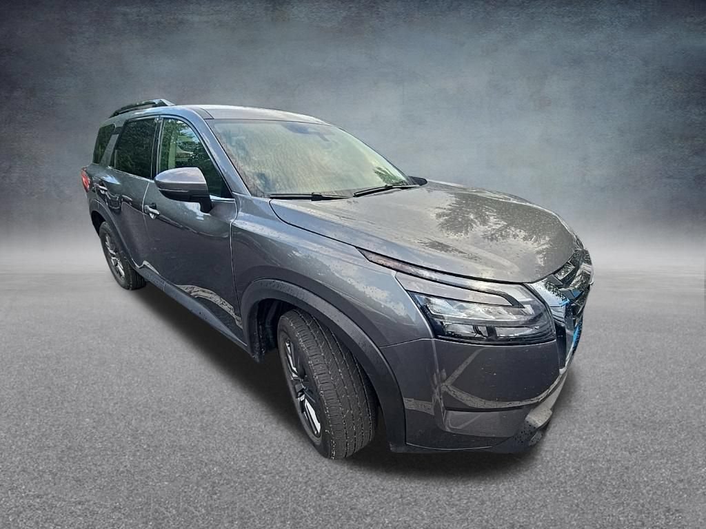 Used 2025 Nissan Pathfinder SV AWD/4WD image 2