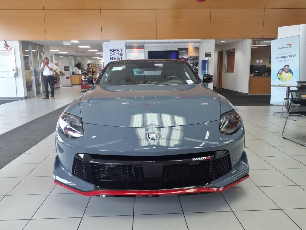 New 2027 Nissan Z NISMO RWD image 3