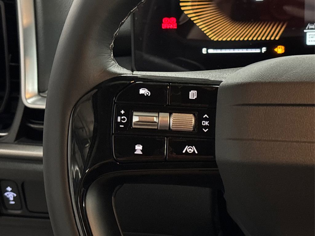 New 2026 Kia Sorento S image 18