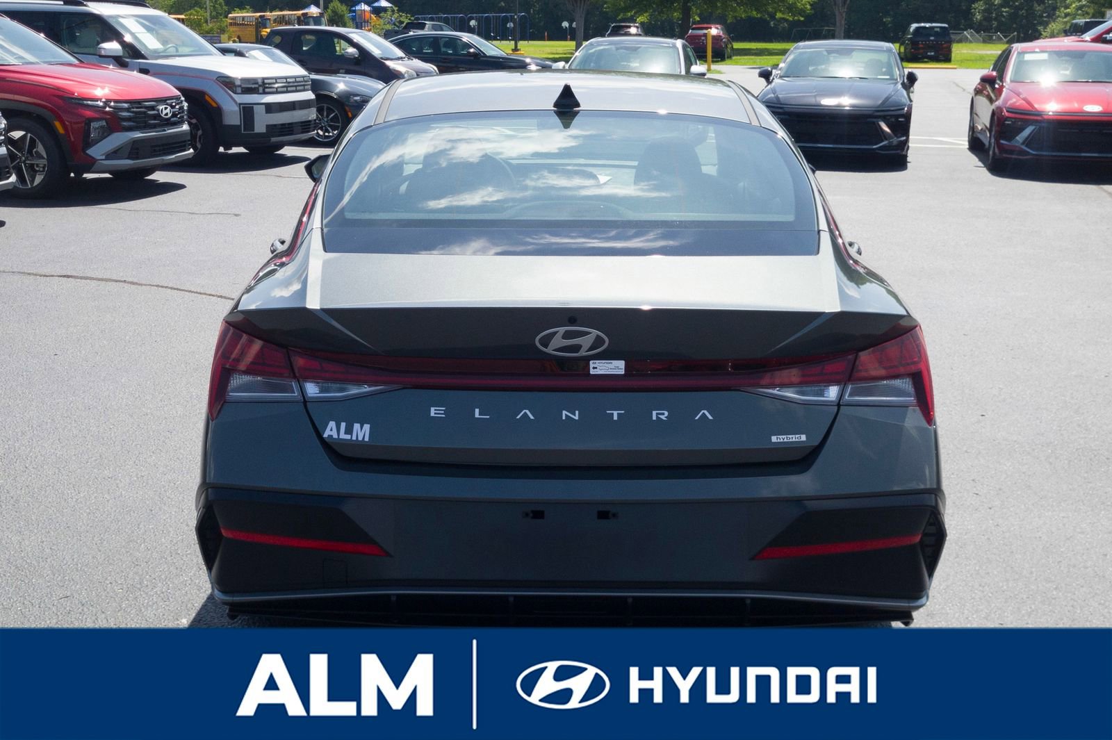New 2025 Hyundai Elantra Limited image 6