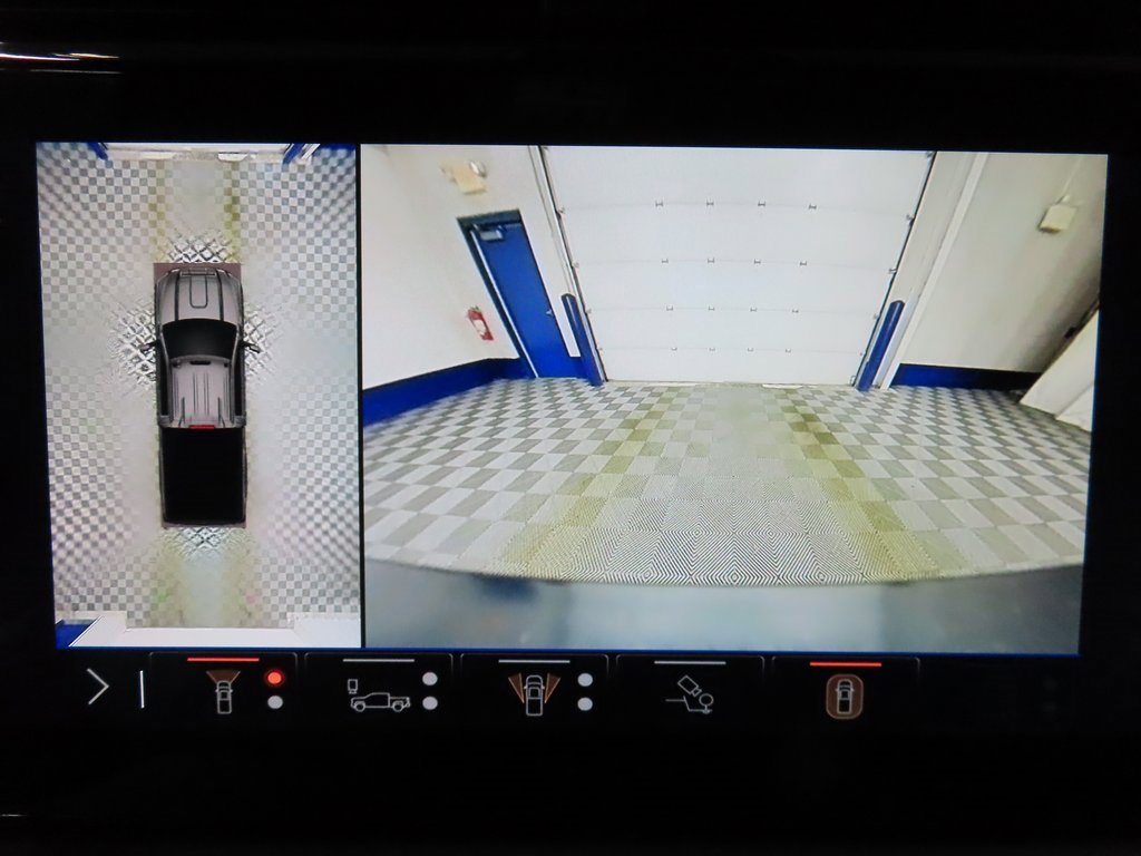 Used 2024 GMC Sierra 2500 AT4 w/ AT4 Premium Plus Package image 15