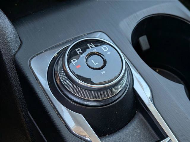 Used 2022 Ford Escape SE w/ Convenience Package FWD image 11