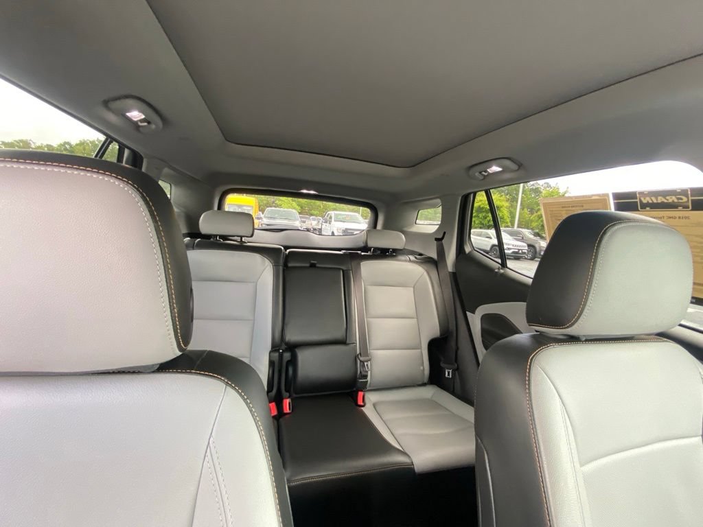 Used 2018 GMC Terrain SLT w/ Preferred Package FWD image 29