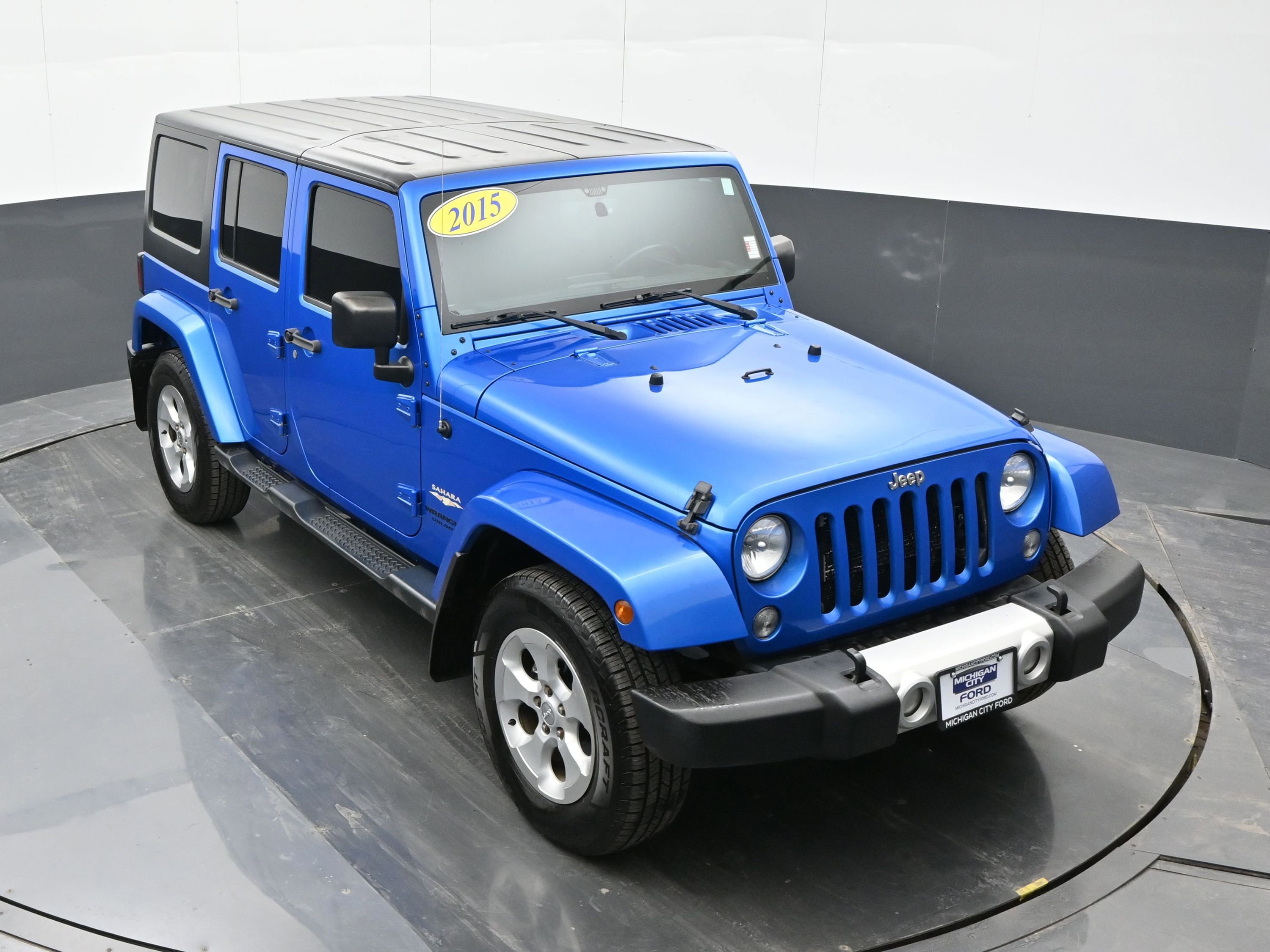 Used 2015 Jeep Wrangler Unlimited Sahara image 25