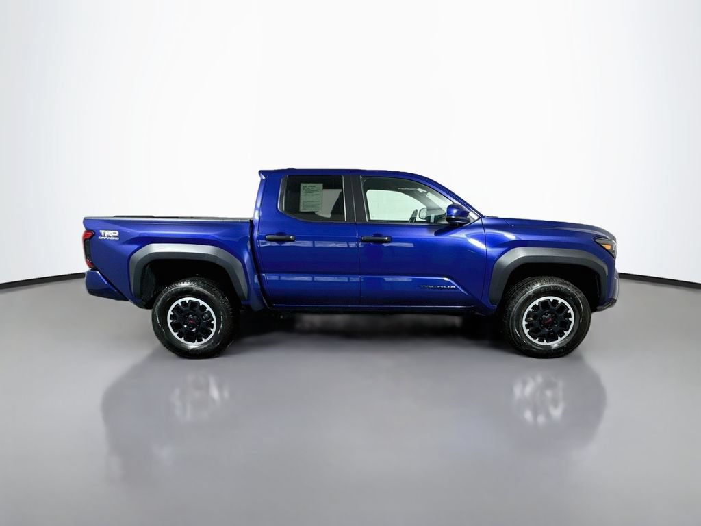 Used 2024 Toyota Tacoma TRD Off-Road AWD/4WD image 7
