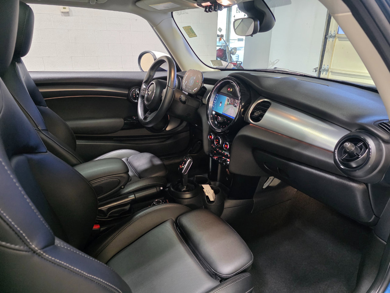 Used 2022 MINI Cooper S image 22