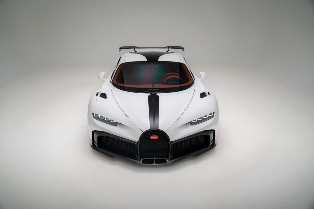 Used 2022 Bugatti Chiron Pur Sport image 7