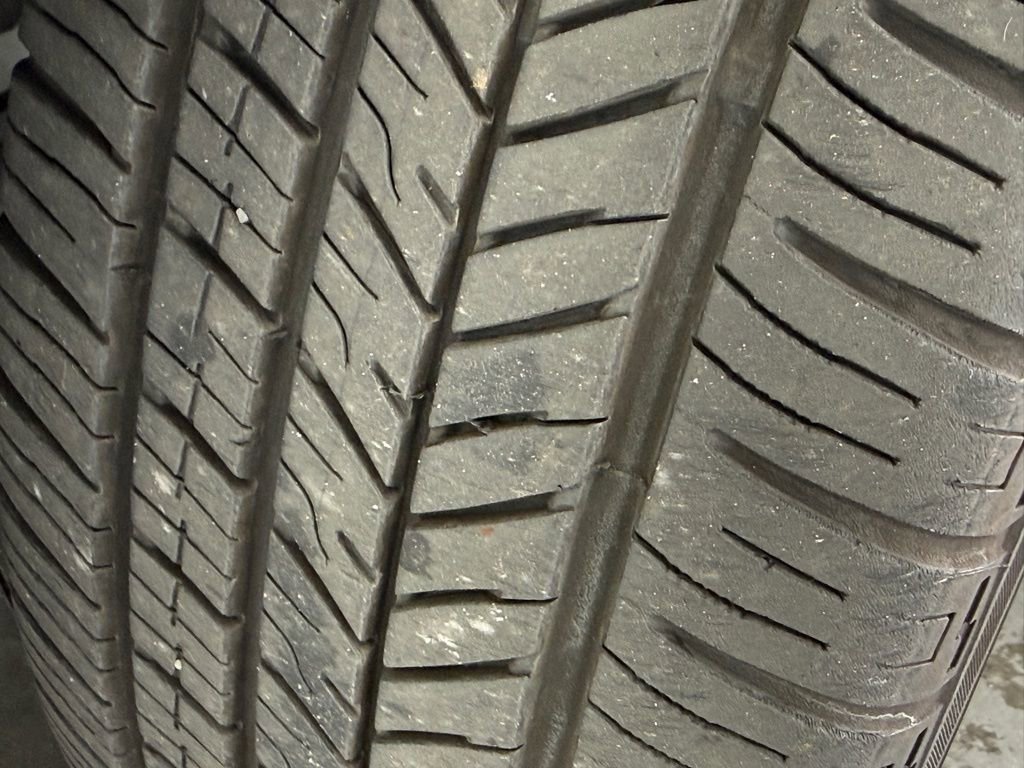 Certified 2019 Toyota Sienna SE image 17