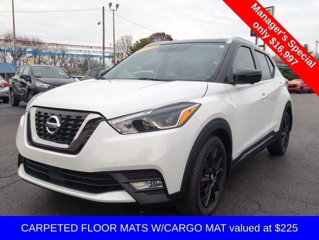 Used 2020 Nissan Kicks SR image 3
