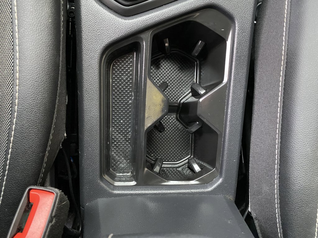 Used 2022 Volkswagen Taos SE w/ Panoramic Sunroof Package image 34