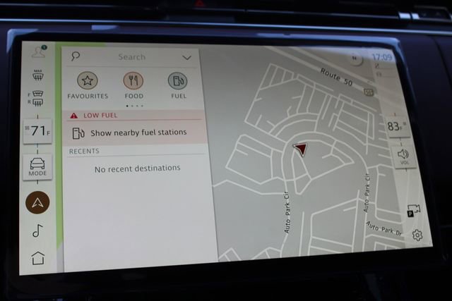 New 2025 Land Rover Range Rover Sport Dynamic SE image 16