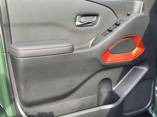 Used 2022 Nissan Frontier Pro-X image 15