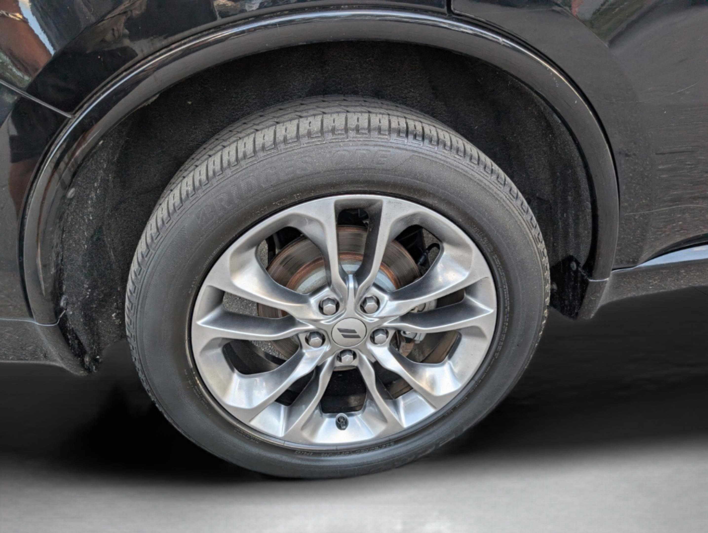 Used 2019 Dodge Durango GT image 25