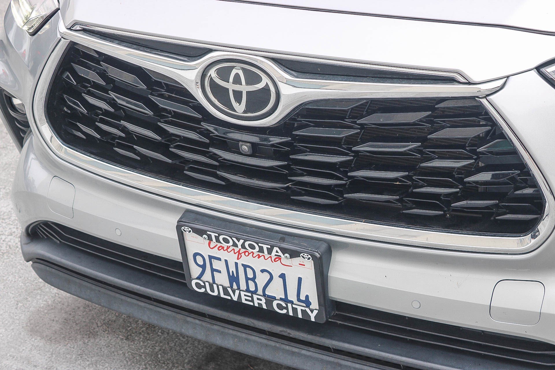 Used 2023 Toyota Highlander Limited AWD/4WD image 6