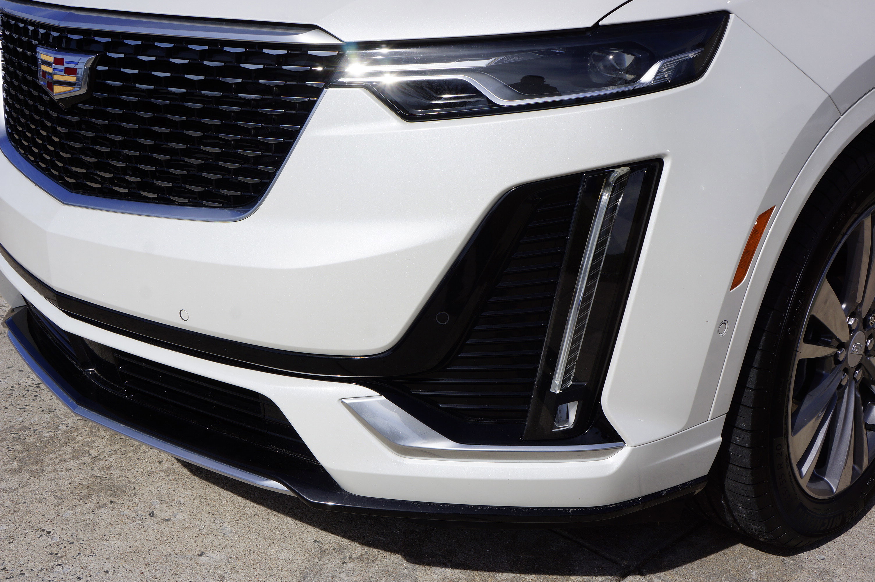 Used 2024 Cadillac XT6 Premium Luxury w/ Platinum Package image 16