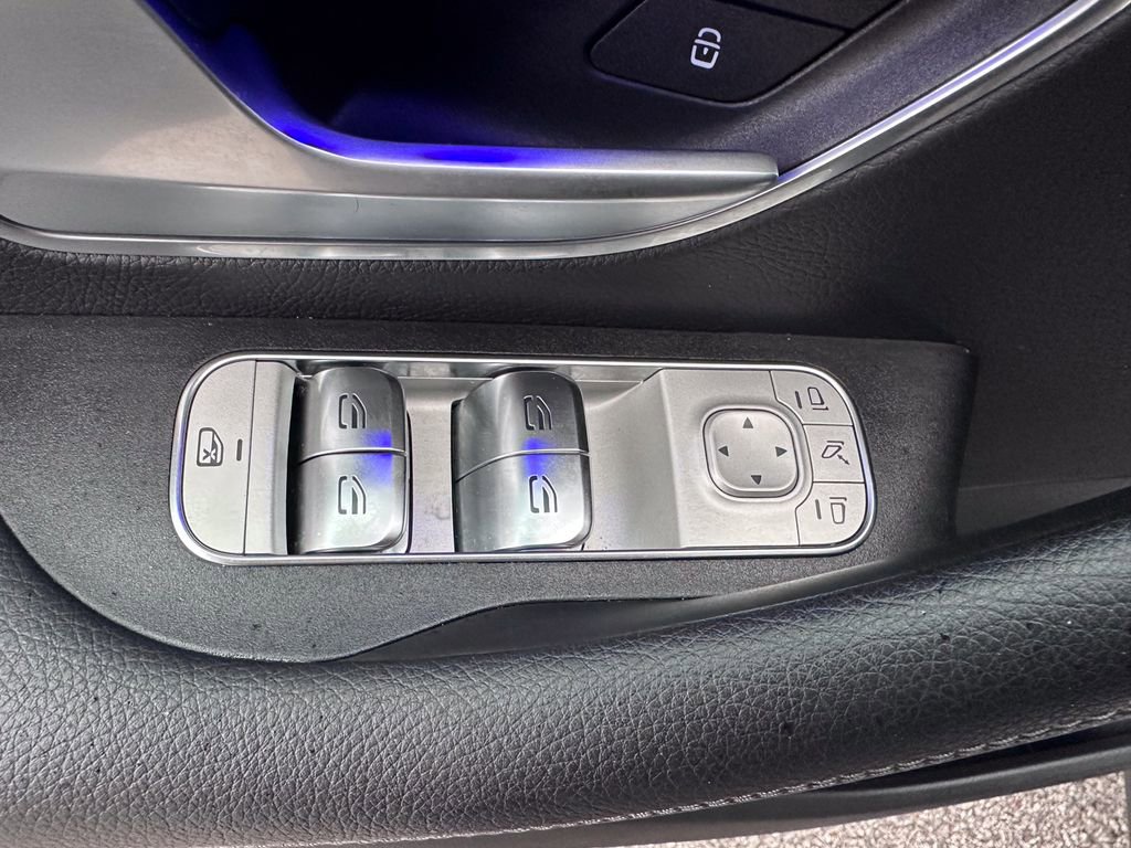 Used 2025 Mercedes-Benz GLE 350 4MATIC image 30