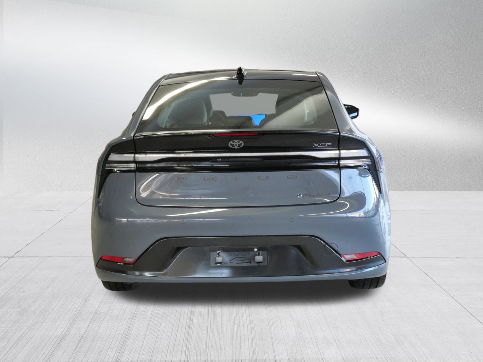 Used 2023 Toyota Prius Prime Premium image 7