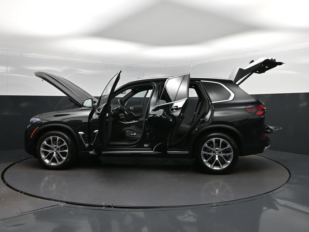 Used 2026 BMW X5 sDrive40i RWD image 48