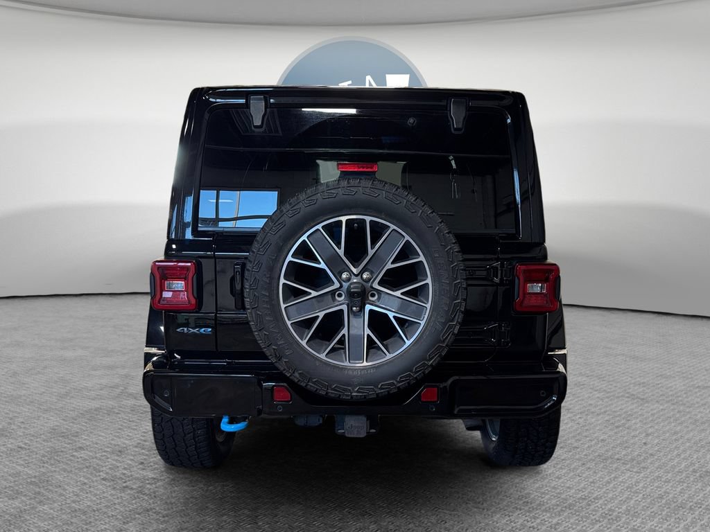Used 2024 Jeep Wrangler High Altitude AWD/4WD image 5